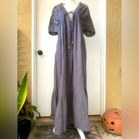 Free People Dresses & Skirts - Free People Dusty Lavender Maxi Dress